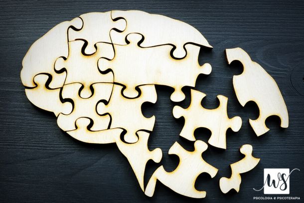 Traumi Psicologici Treviso - Puzzle che Compone un Cervello